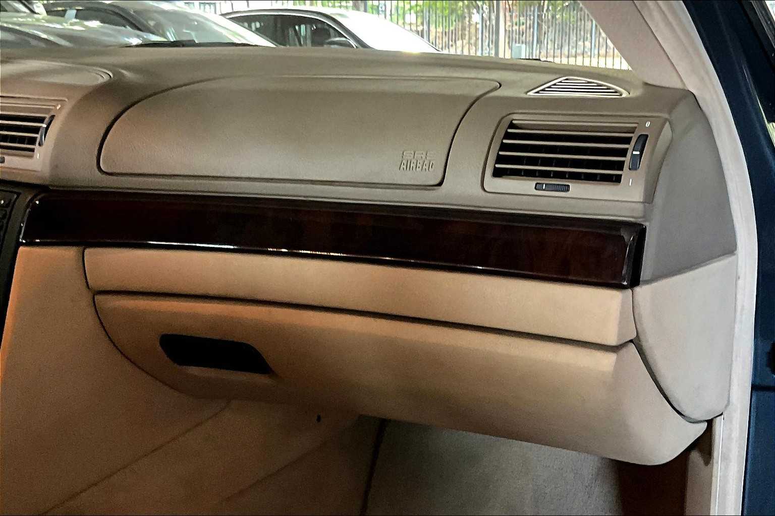 2000 Bmw 740iL 7-Series photo 16