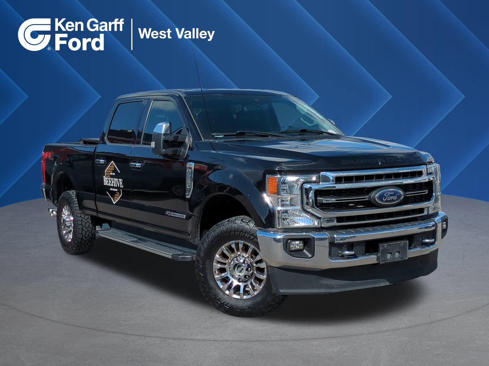 2020 Ford F-350 Super Duty Lariat's photo