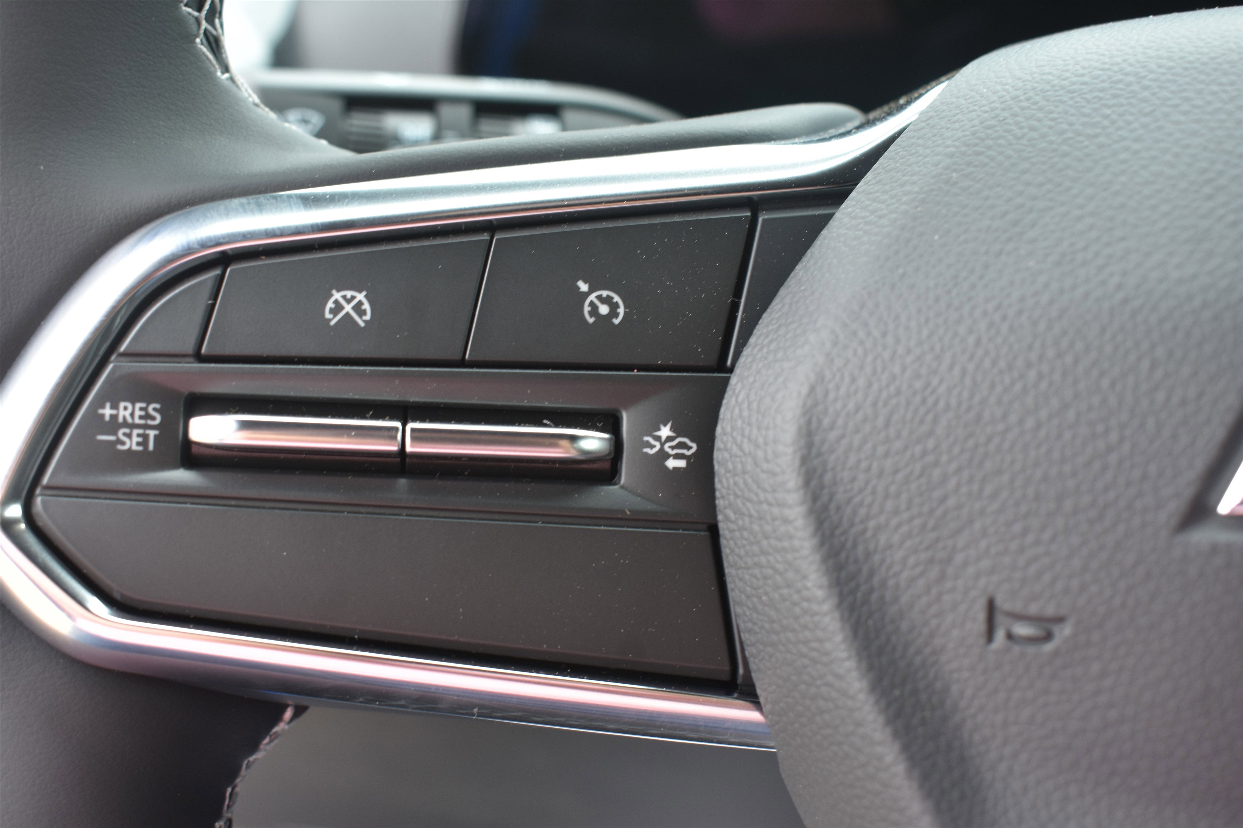 2025 Chevrolet Blazer EV photo 9