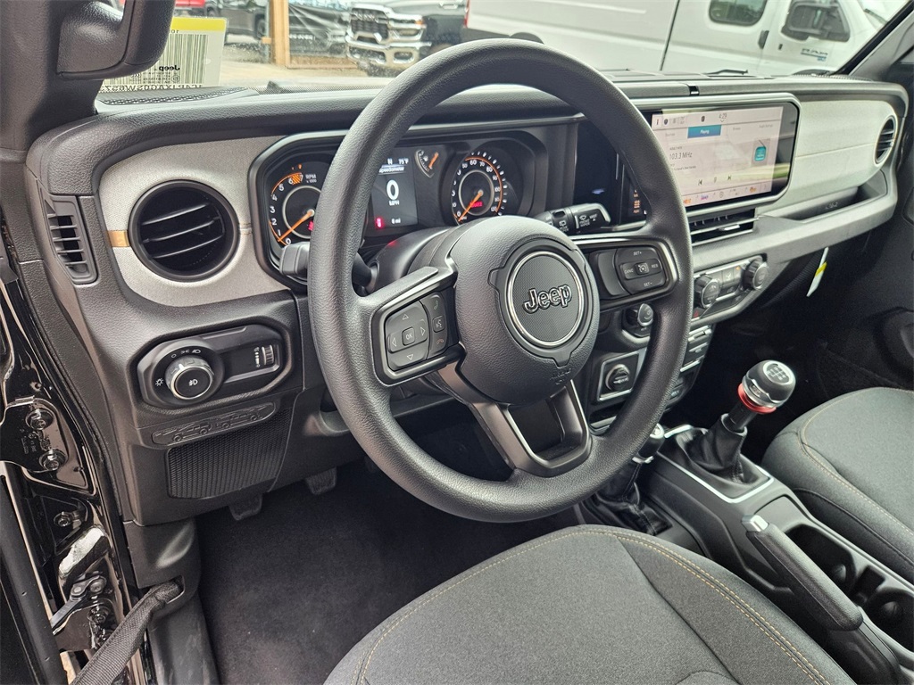 2025 Jeep Wrangler Sport photo 13