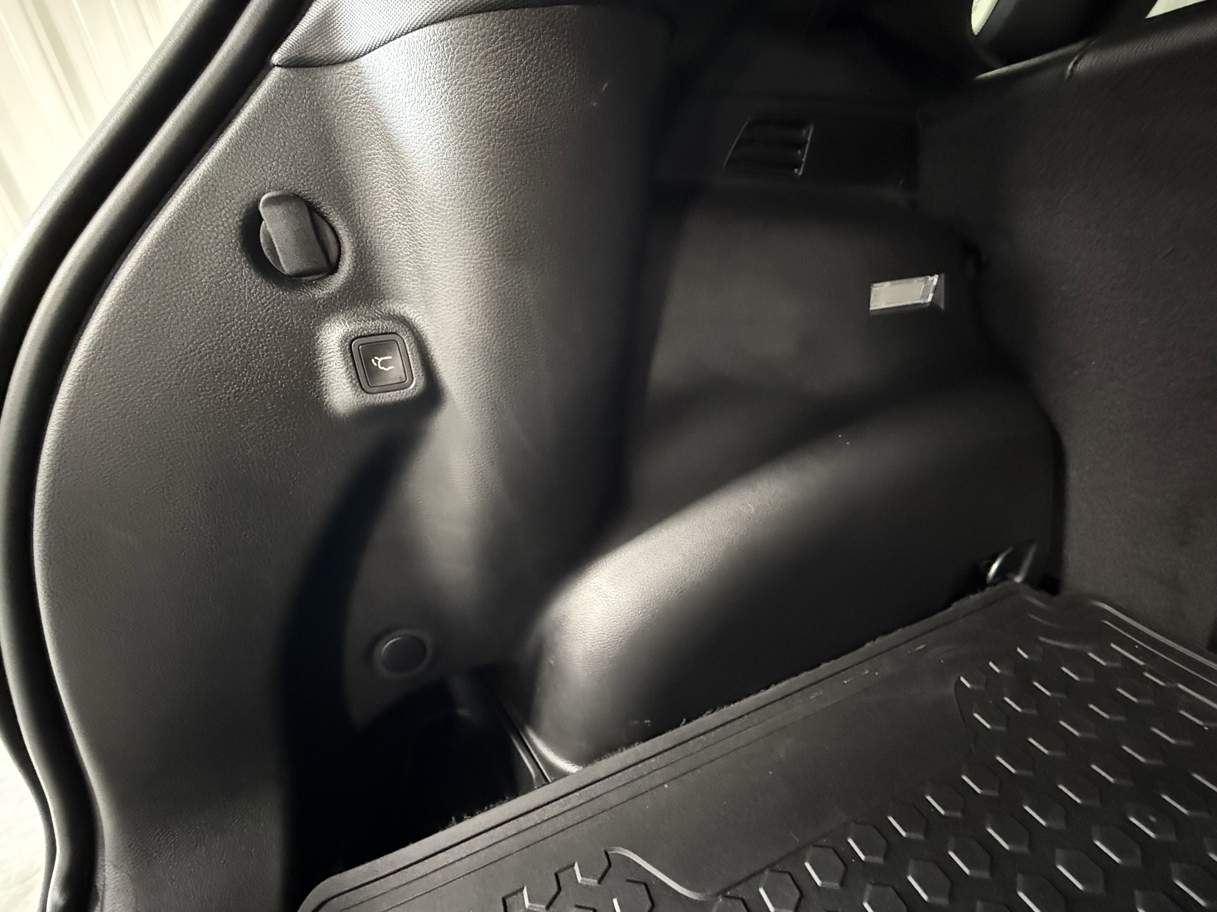 2024 Jeep Compass Limited photo 2