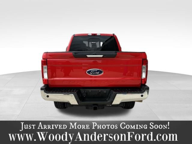 2017 Ford F-250 Lariat photo 4