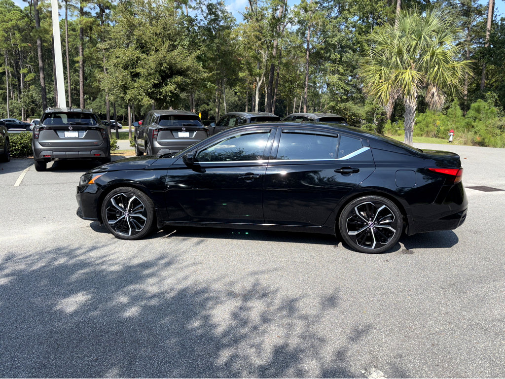 2024 Nissan Altima 2.5 SR photo 31