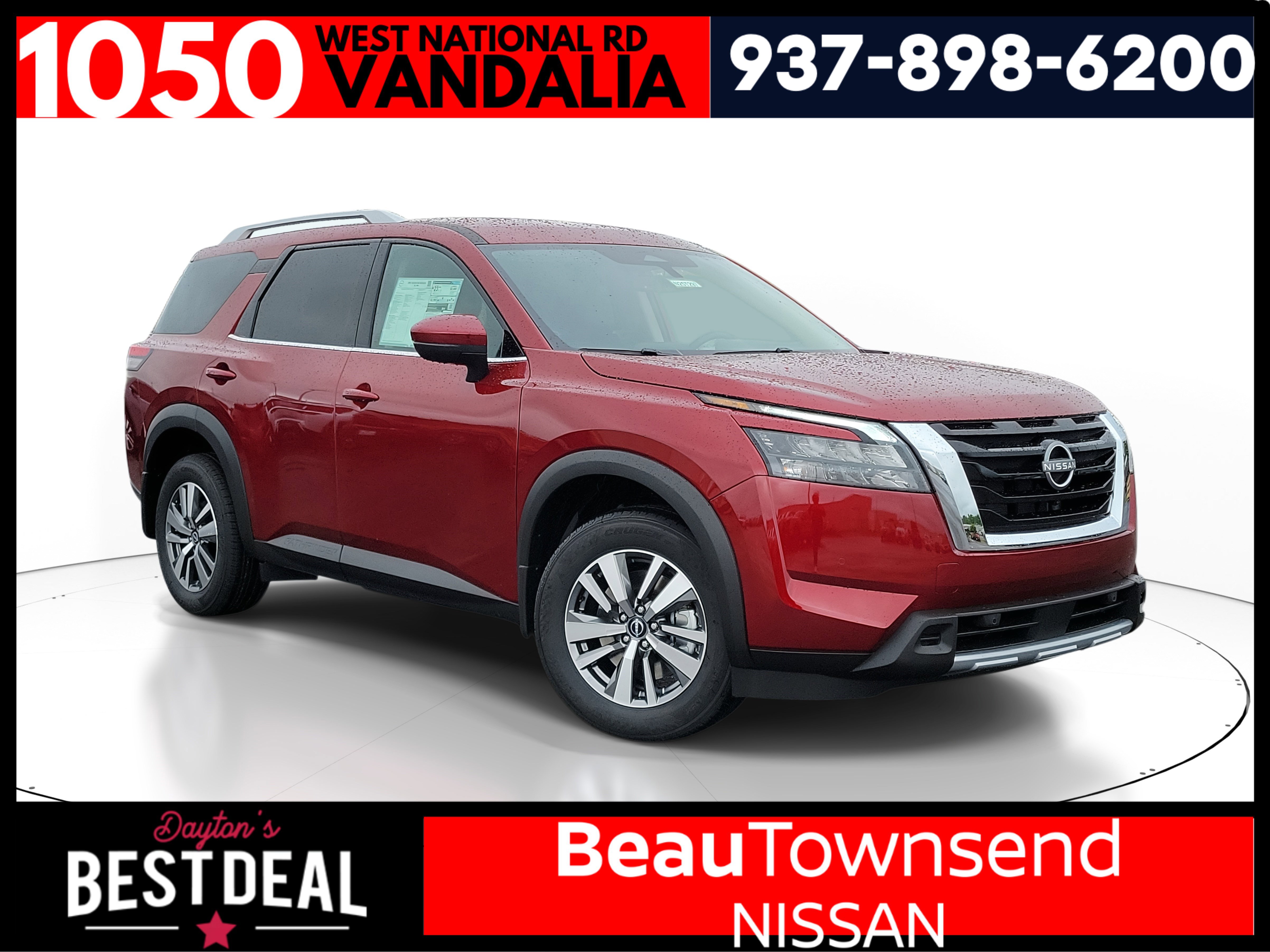 2025 Nissan Pathfinder SL's photo