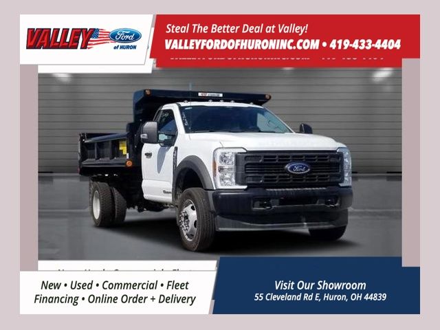 2025 Ford F-550 Super Duty Chassis Cab XL's photo