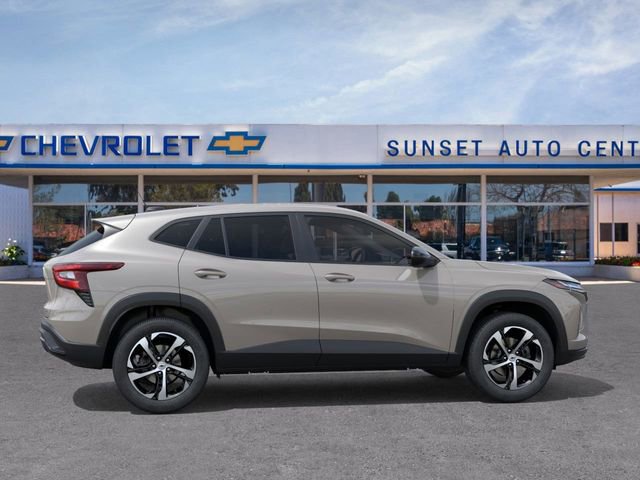 2026 Chevrolet Trax photo 2