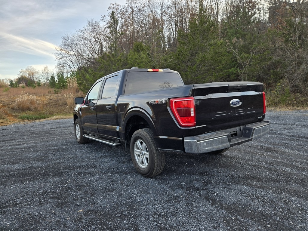 2022 Ford F-150 XLT photo 3