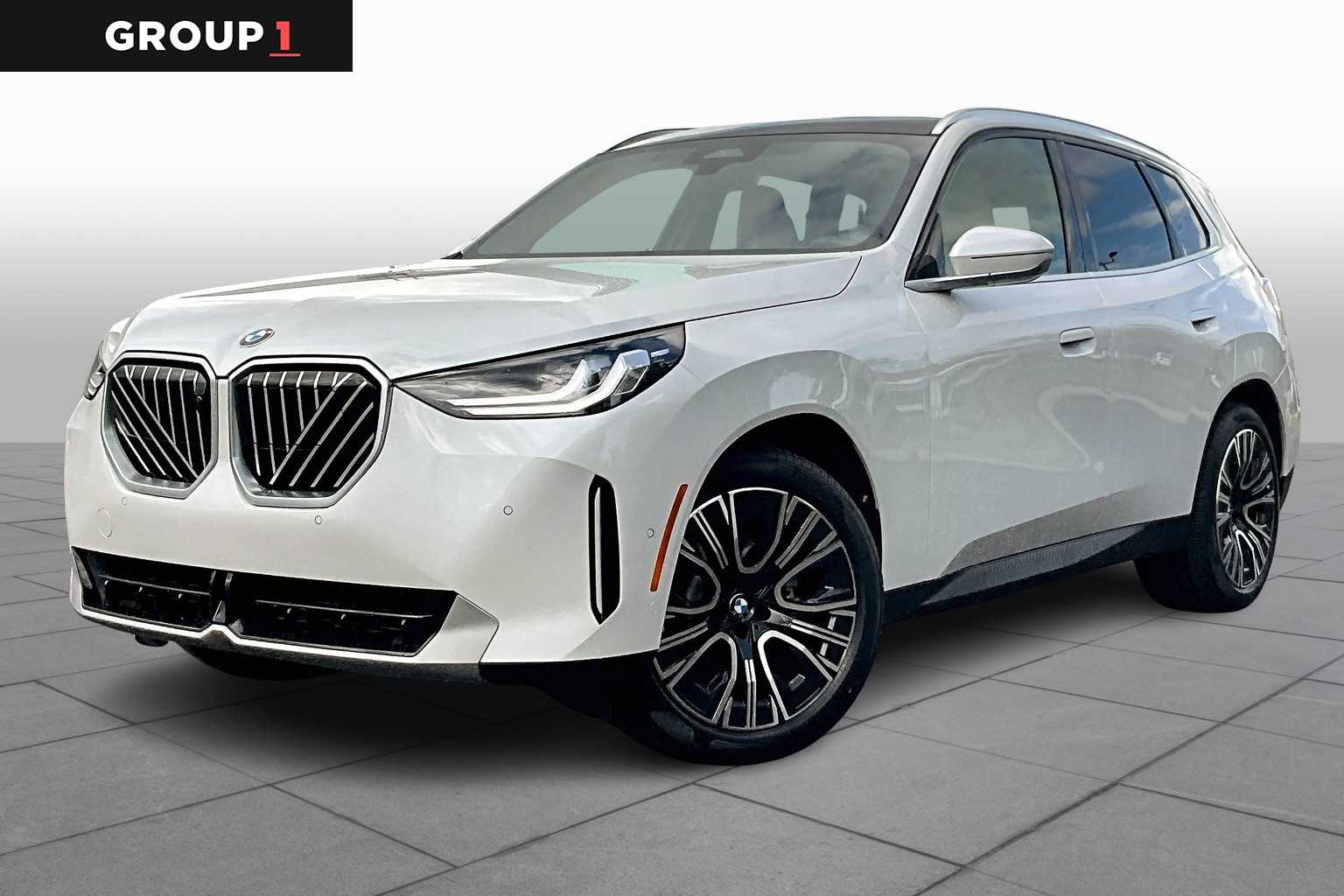 2026 BMW X3 30's photo