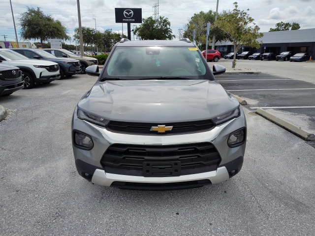 2023 Chevrolet Trailblazer LT photo 2
