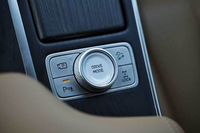 2023 Genesis GV80 3.5T Prestige photo 38