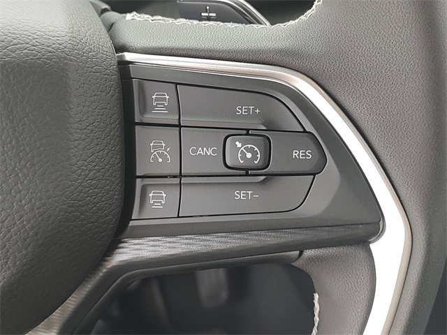 2025 Jeep Grand Cherokee Altitude X photo 19