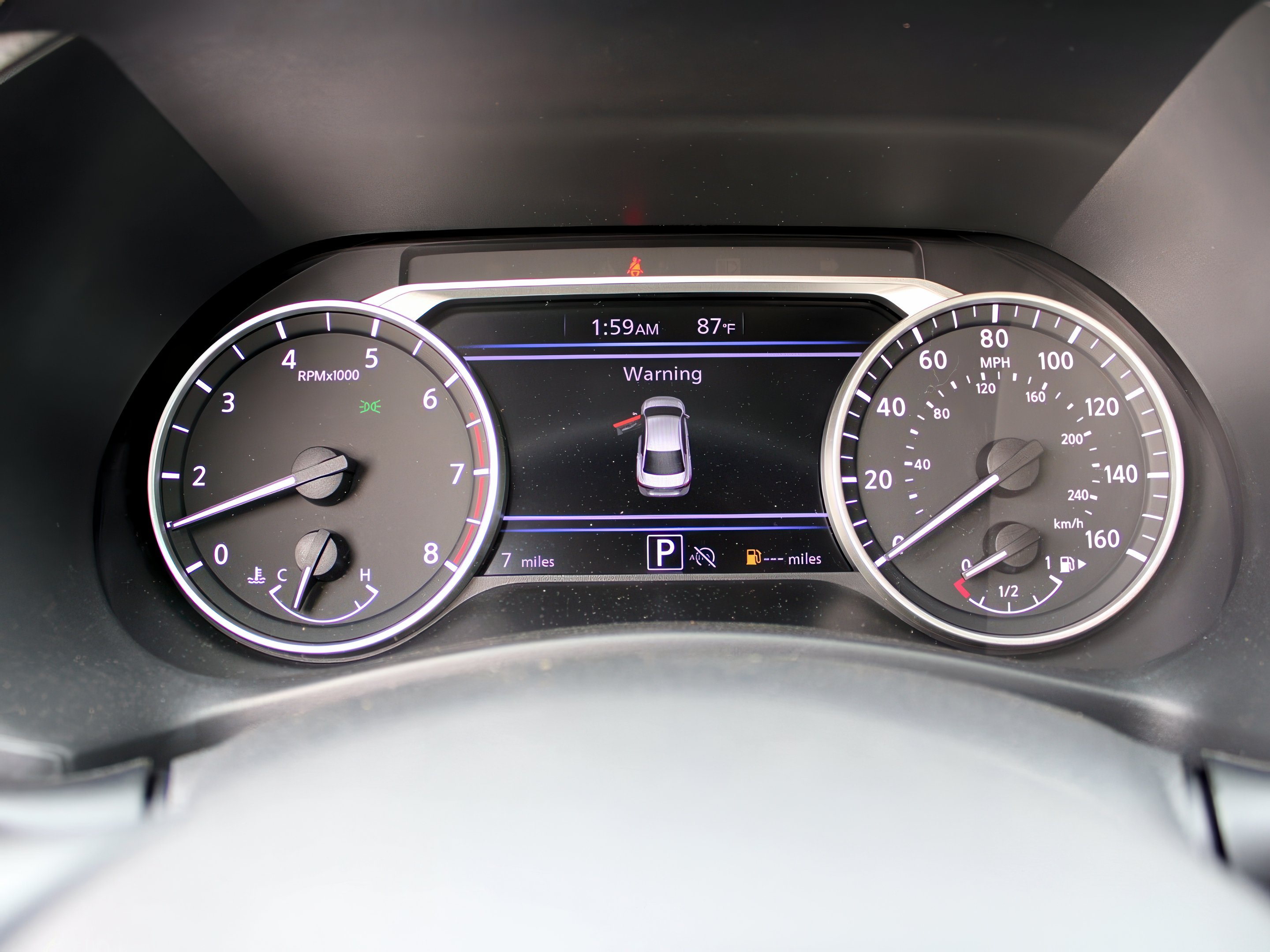 2025 Nissan Sentra SR Premium photo 17