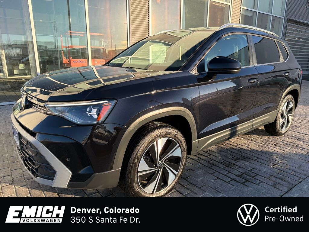 2025 Volkswagen Taos SE