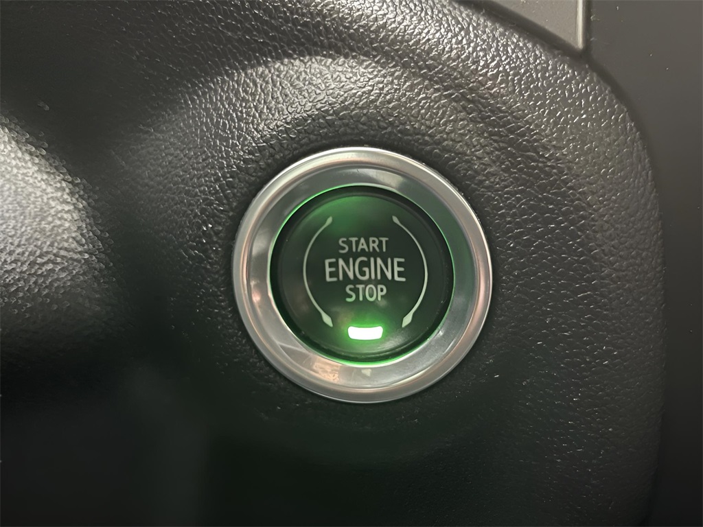 2022 Chevrolet Silverado 1500 Custom photo 13