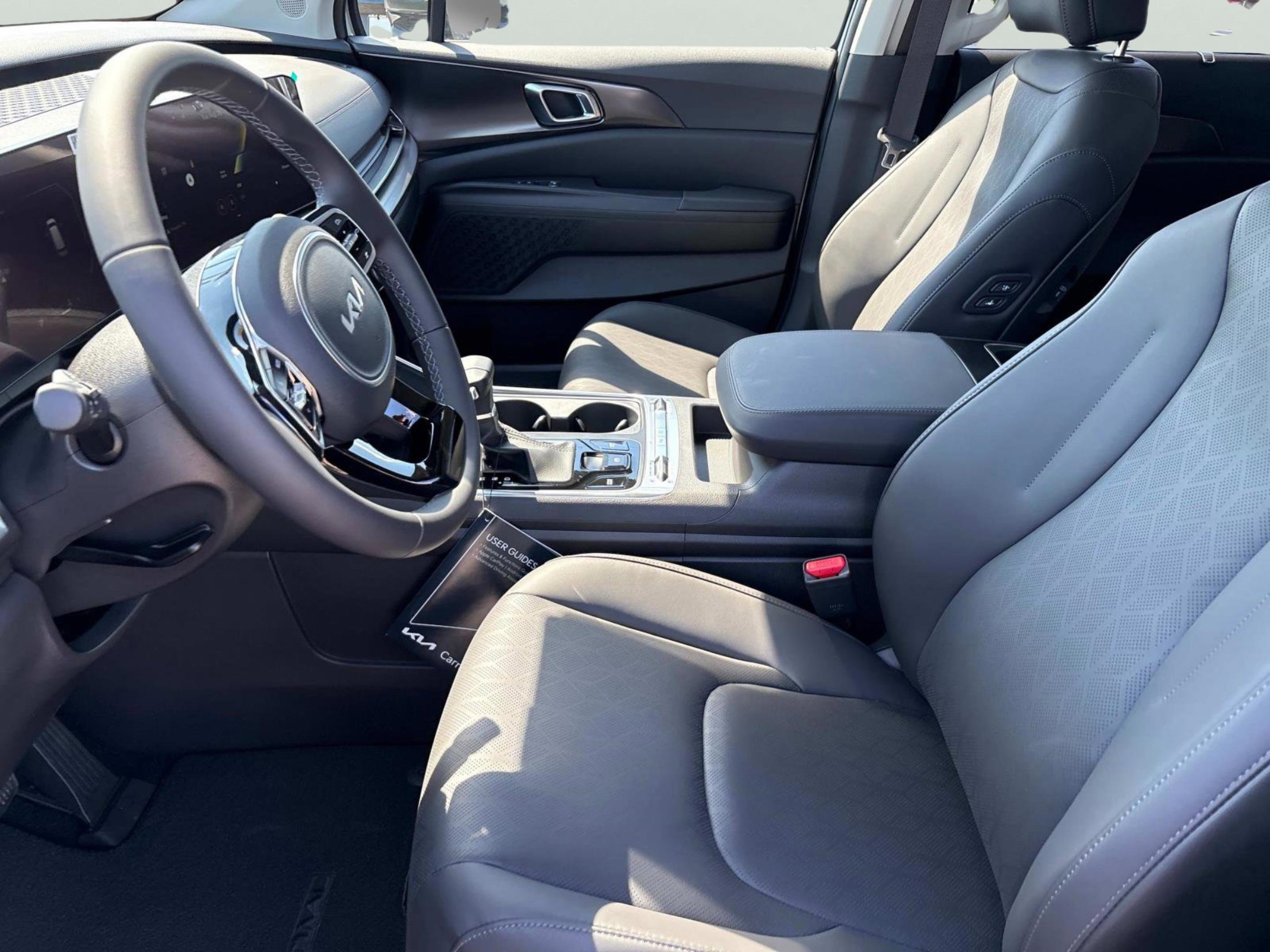 2026 Kia Carnival SX photo 23