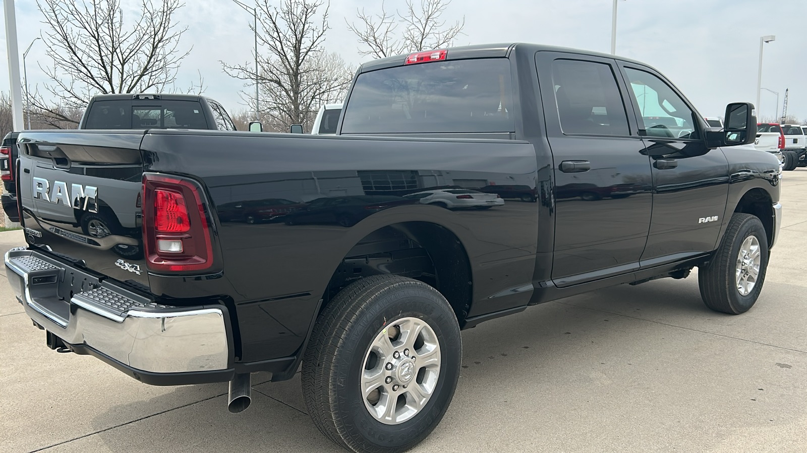 2025 Ram 2500 Big Horn photo 3