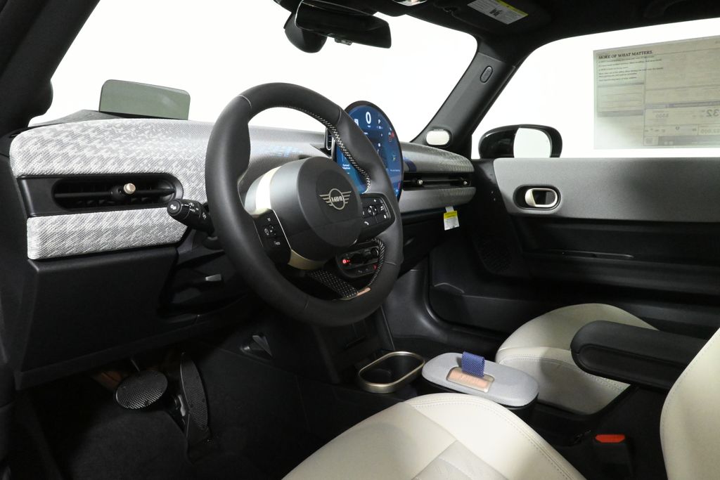 2025 Mini Cooper S photo 13