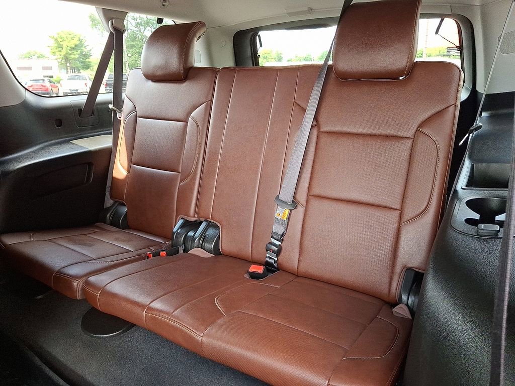 2019 Chevrolet Suburban Premier photo 9