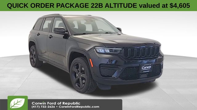 2023 Jeep Grand Cherokee Altitude's photo