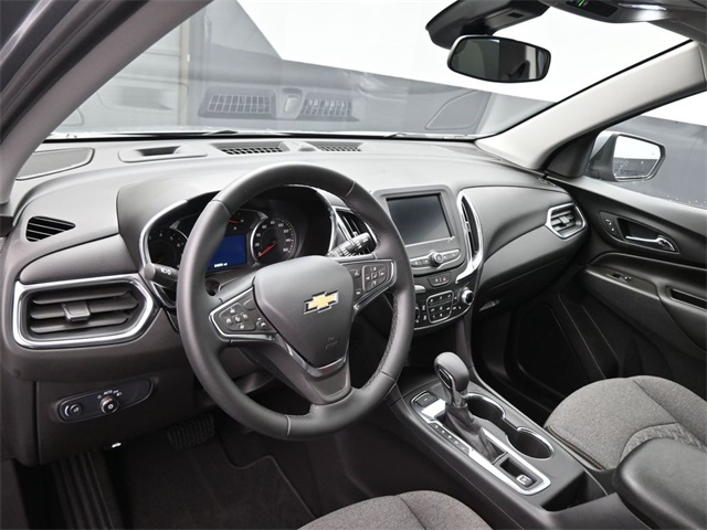 2024 Chevrolet Equinox LT photo 25