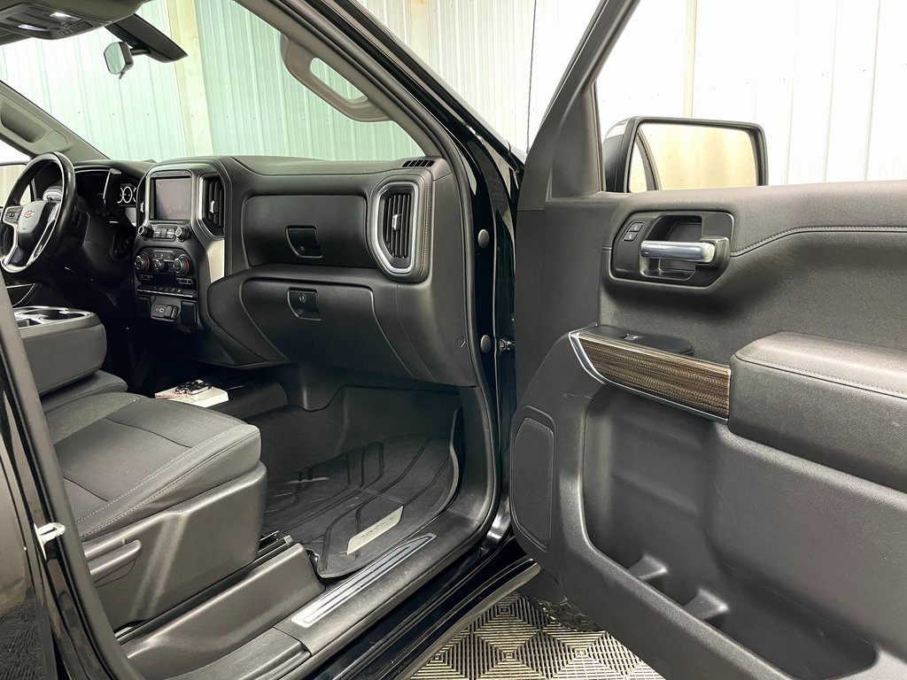 2021 Chevrolet Silverado 1500 LT photo 28
