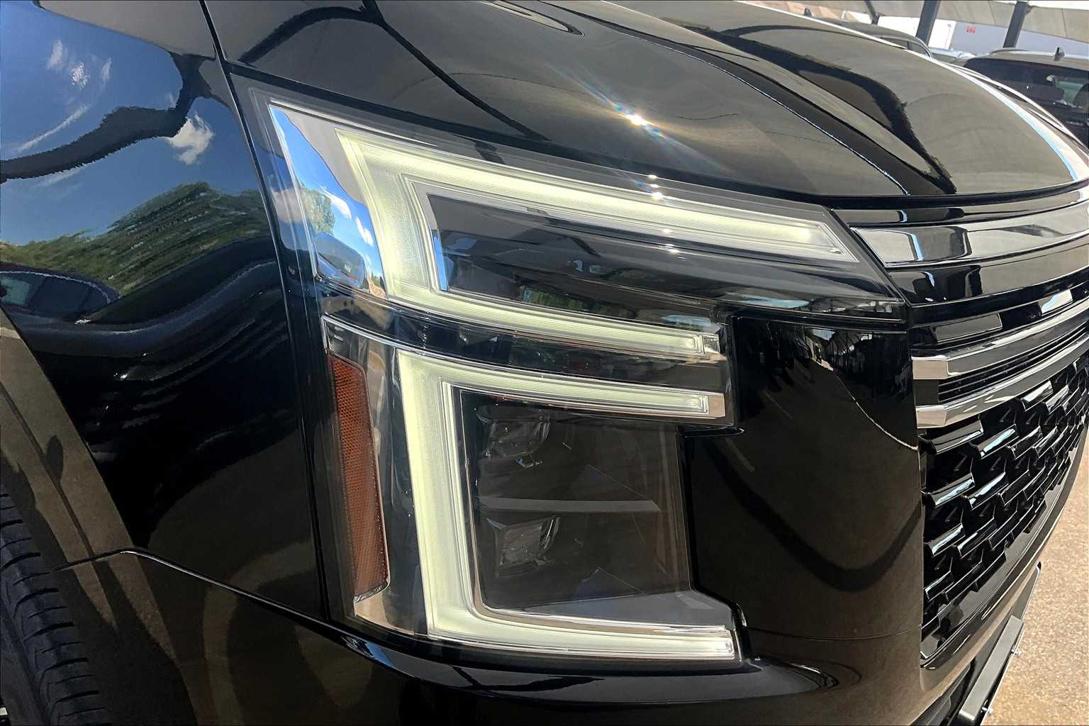 2025 Nissan Armada Platinum photo 15