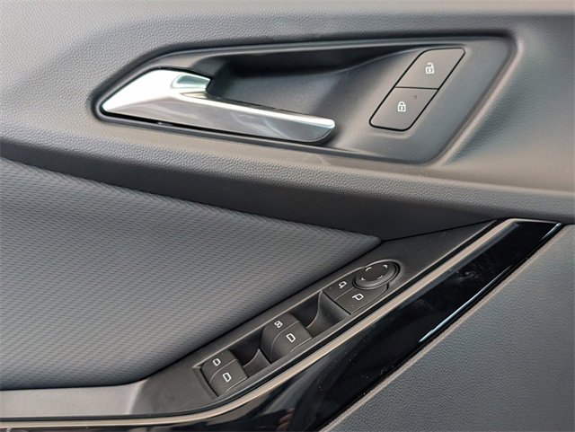 2026 Chevrolet Equinox LT photo 17