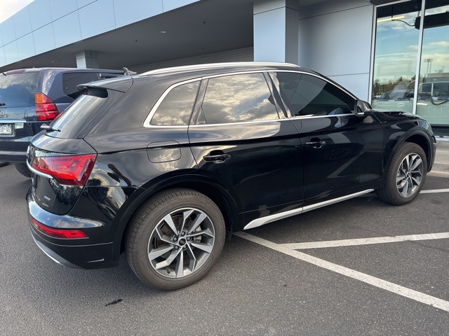 2021 Audi Q5 45 Premium Plus photo 3