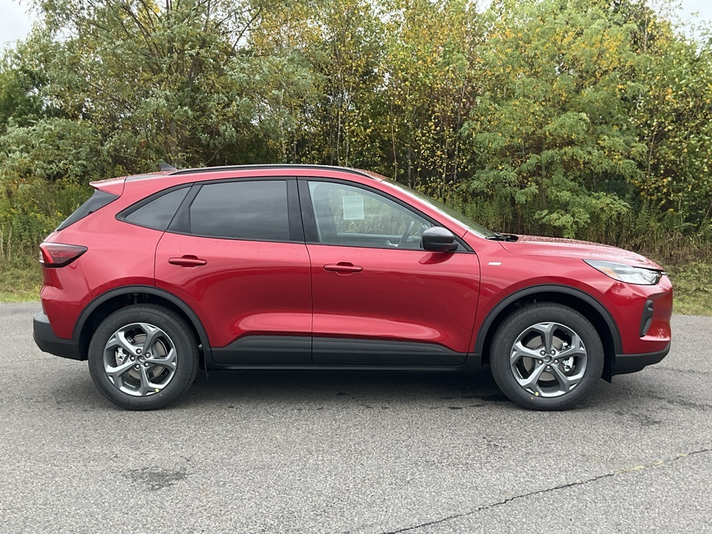 2025 Ford Escape ST-Line photo 22