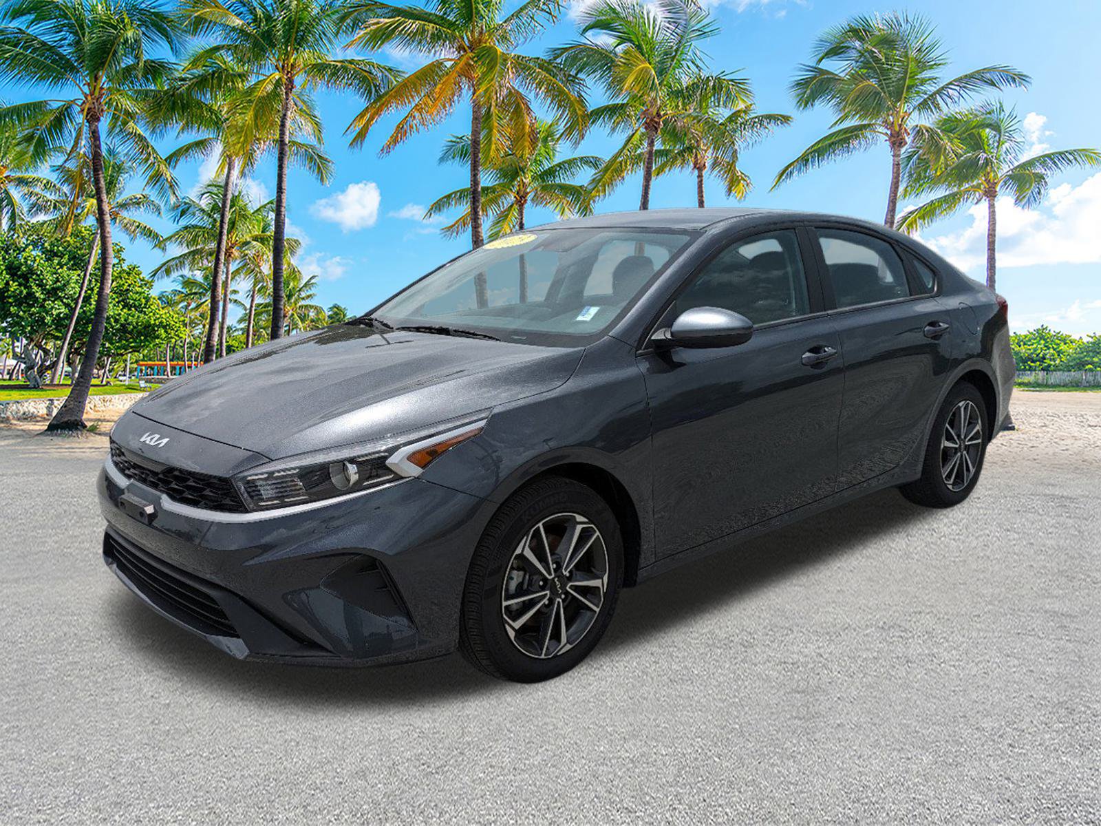 2023 Kia Forte LXS photo 7