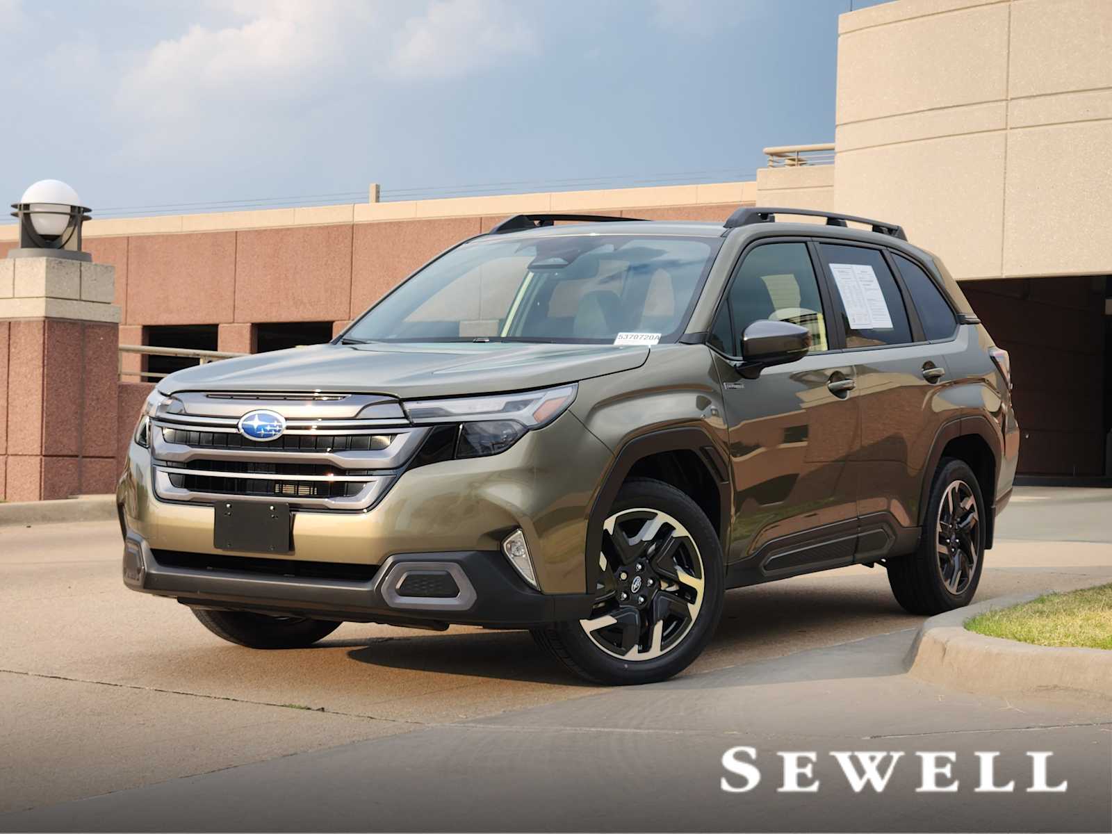 2025 Subaru Forester Limited Hybrid