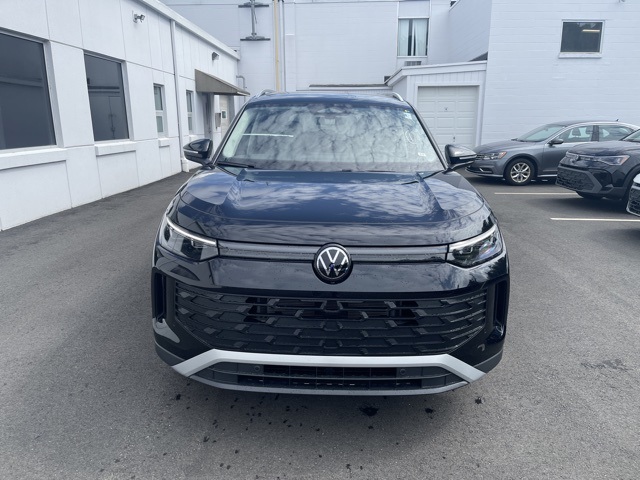 2025 Volkswagen Tiguan SE photo 4