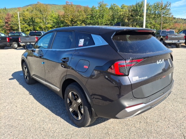 2026 Kia Sportage LX photo 4