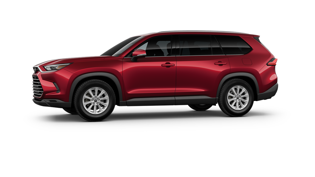 2025 Toyota Grand Highlander XLE AWD photo 2