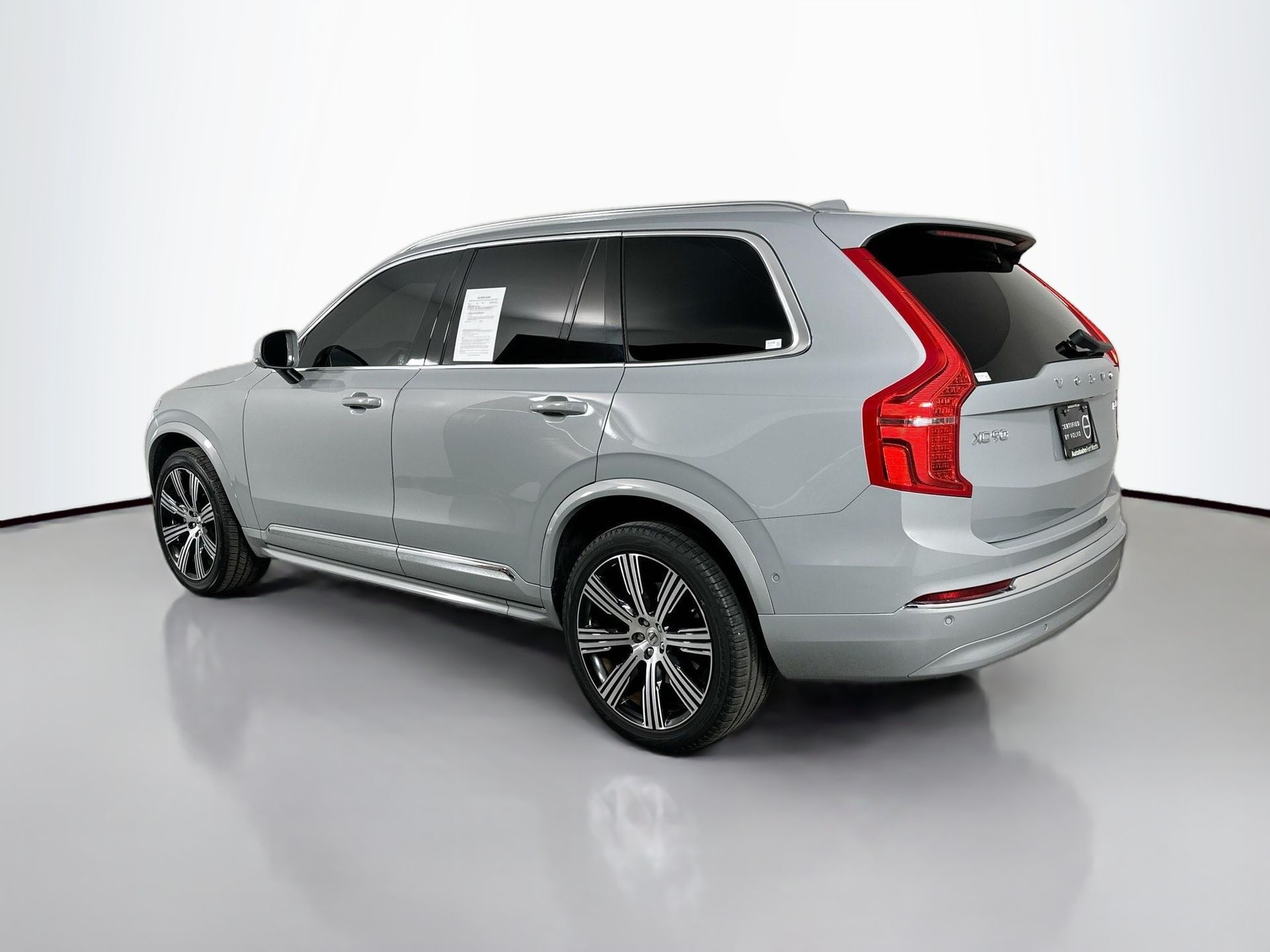 2024 Volvo XC90 AWD Plus photo 4