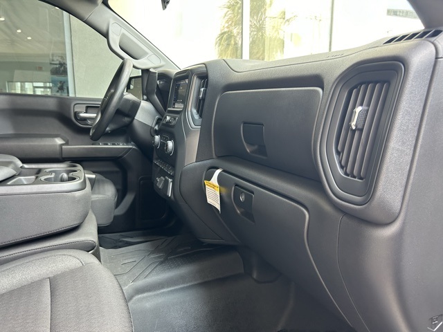 2024 Chevrolet Silverado 1500 Custom Trail Boss photo 15
