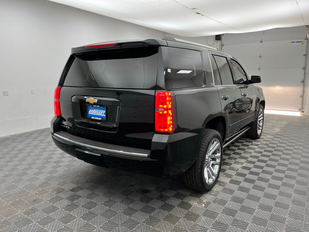 2016 Chevrolet Tahoe LTZ photo 11