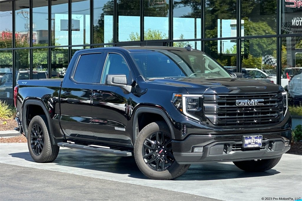 Used 2023 Onyx Black GMC Elevation image 1