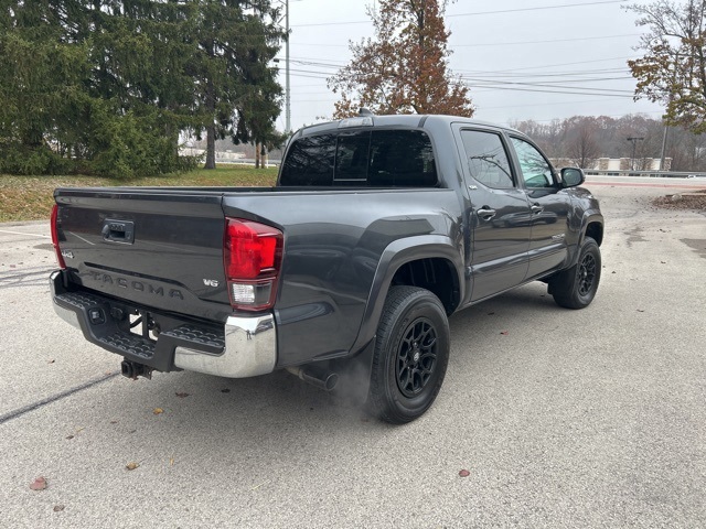 2022 Toyota Tacoma SR5 photo 4