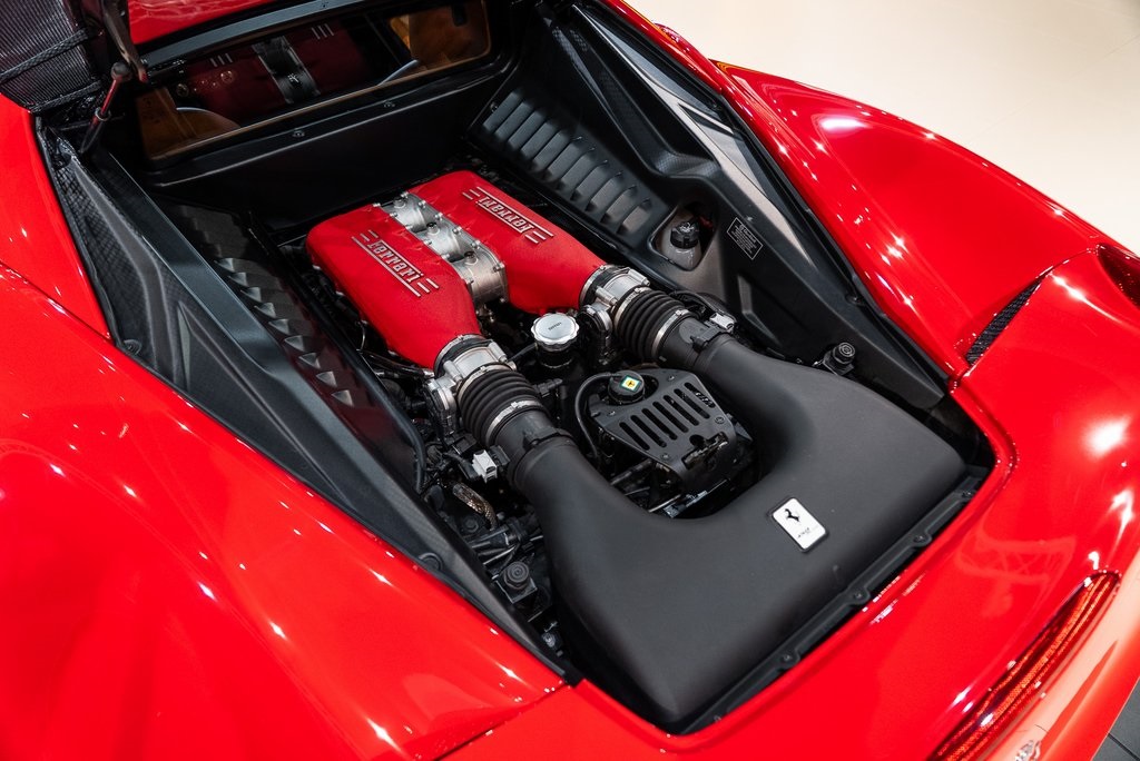 2015 Ferrari 458 Italia Base photo 14