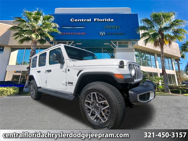 2026 Jeep Wrangler 4-Door Sahara's photo