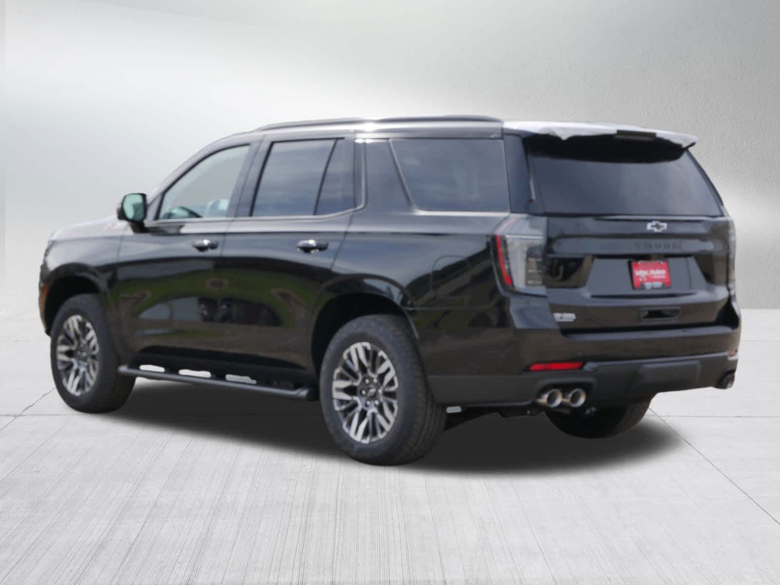 2026 Chevrolet Tahoe Z71 photo 3