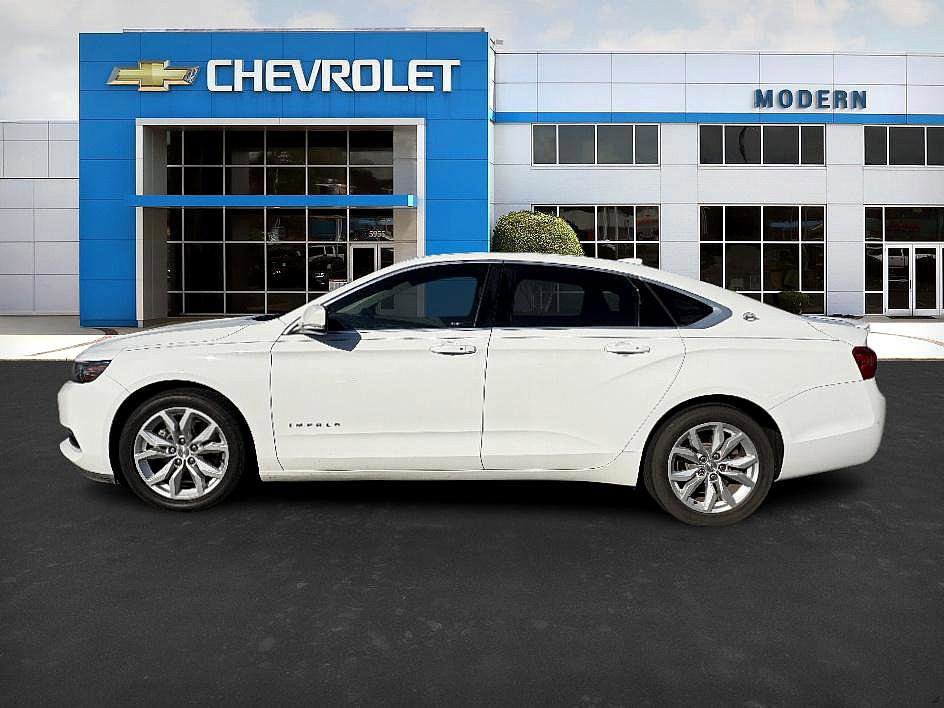 2018 Chevrolet Impala 1LT photo 2
