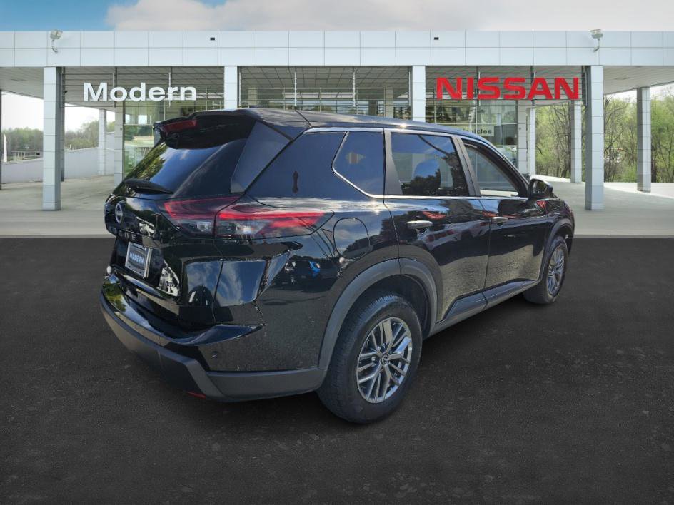 2024 Nissan Rogue S photo 4