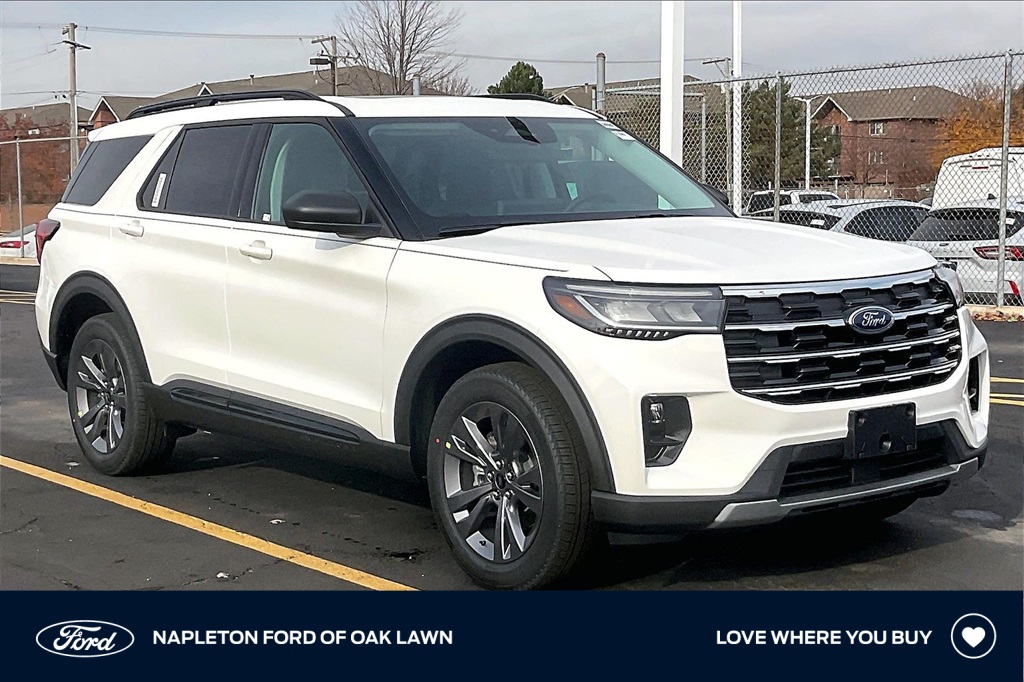 2026 Ford Explorer Active's photo