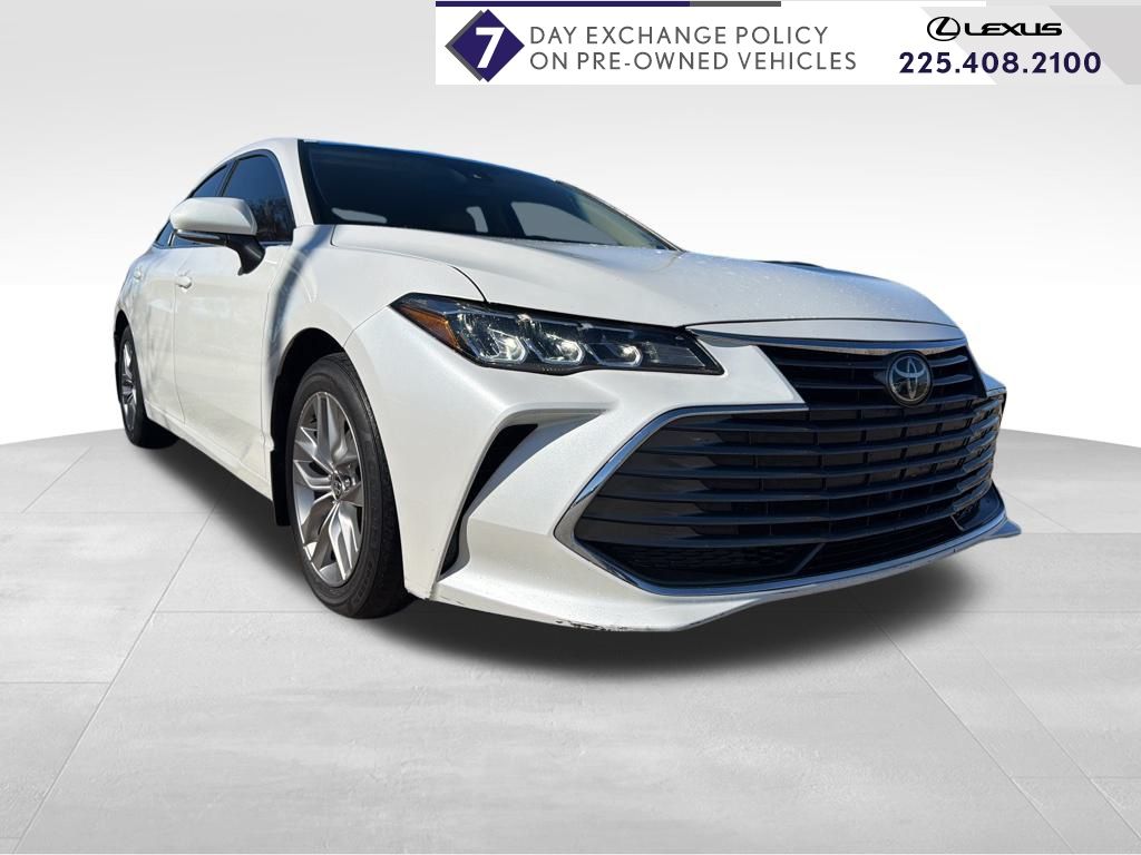2021 Toyota Avalon XLE's photo