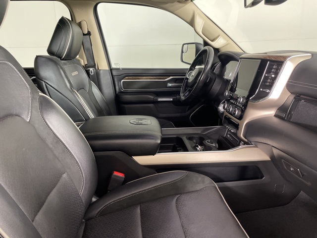 2019 Ram 1500 Laramie photo 10
