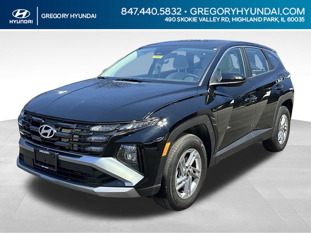 2025 Hyundai Tucson SE's photo