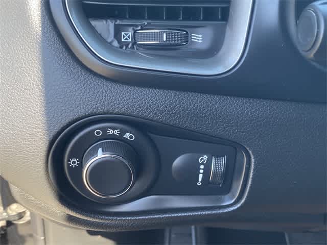 View 32