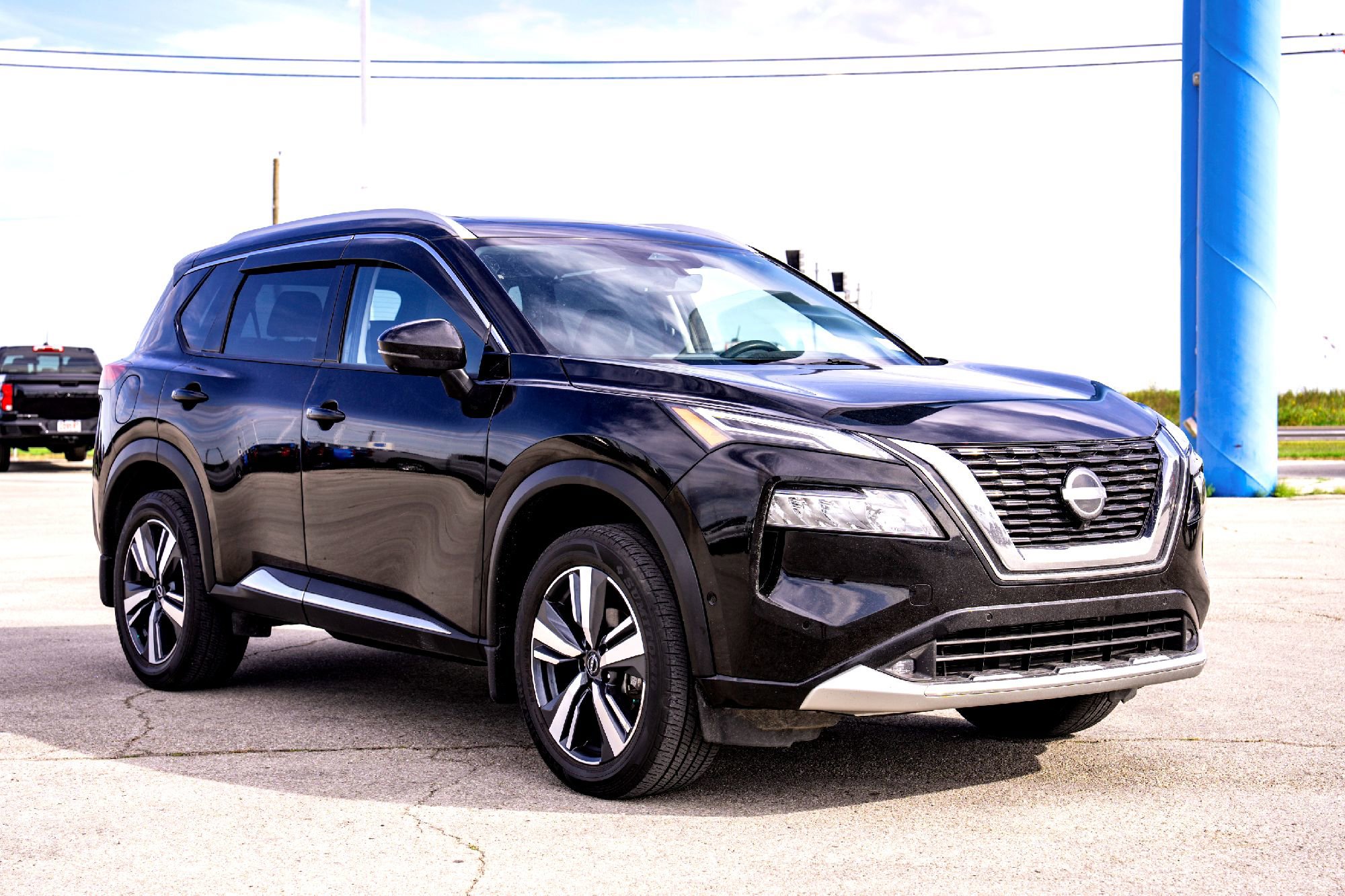 2022 Nissan Rogue Platinum photo 4